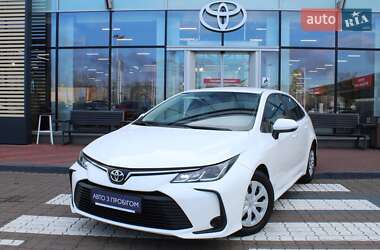 Седан Toyota Corolla 2020 в Киеве