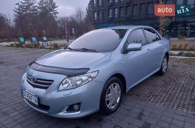 Седан Toyota Corolla 2007 в Львові