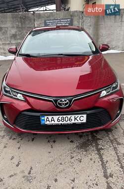 Седан Toyota Corolla 2019 в Києві