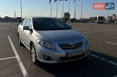 Седан Toyota Corolla 2008 в Києві