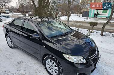 Седан Toyota Corolla 2007 в Кропивницком