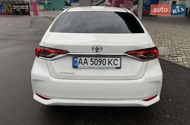 Седан Toyota Corolla 2020 в Києві