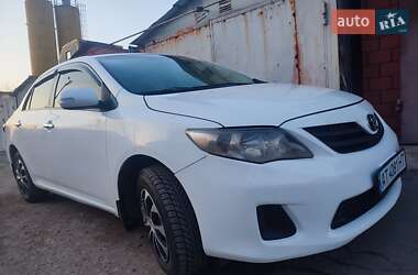 Седан Toyota Corolla 2012 в Львові