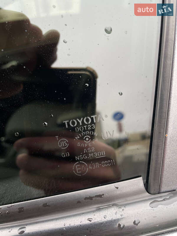 Седан Toyota Corolla 2011 в Умани