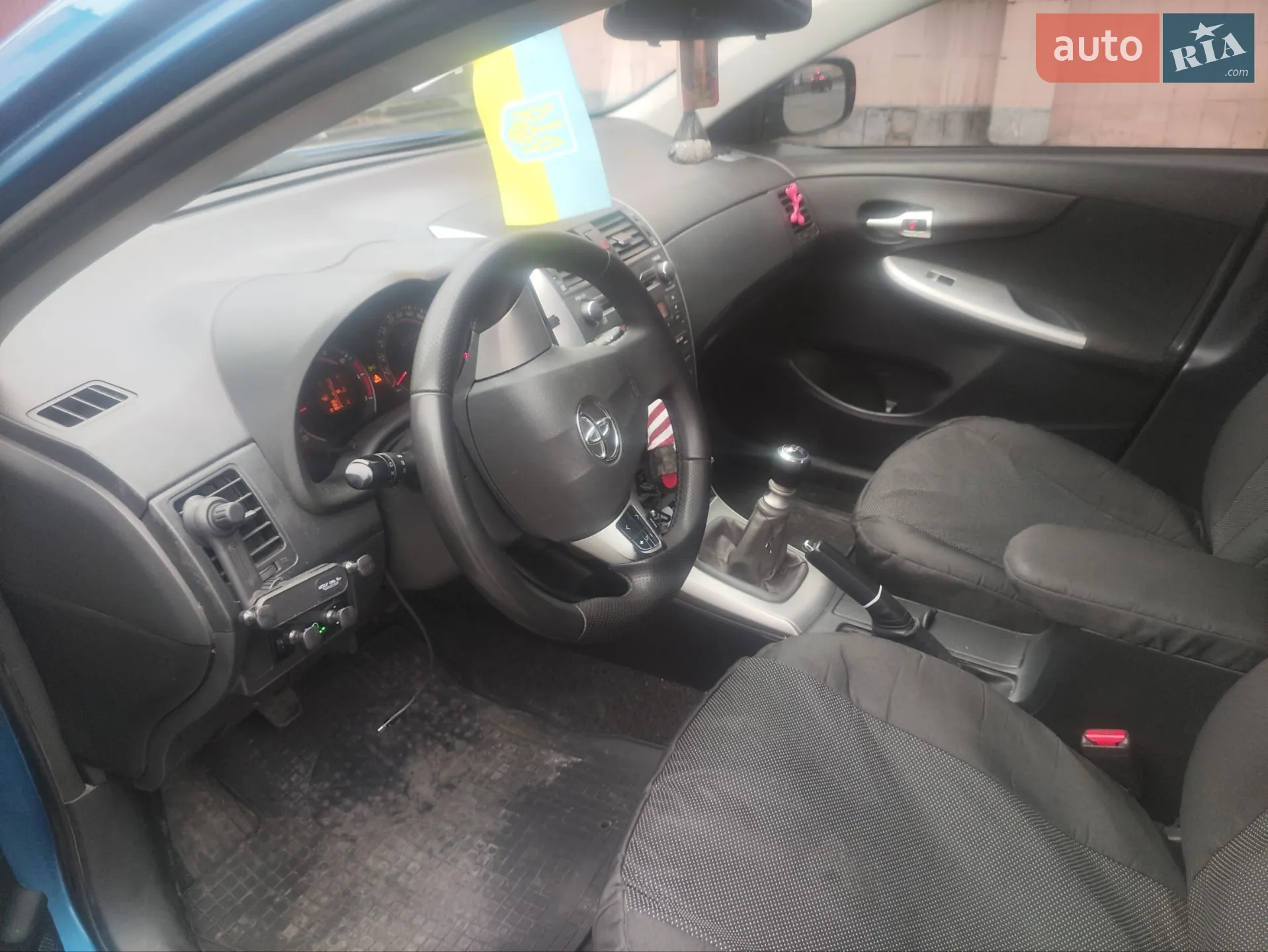 2011 Toyota Corolla - мініатюра 12