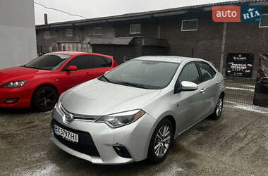 Седан Toyota Corolla 2013 в Львове