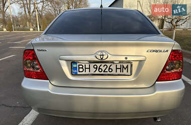 Седан Toyota Corolla 2006 в Сараті