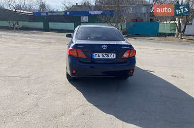 Седан Toyota Corolla 2008 в Звенигородке