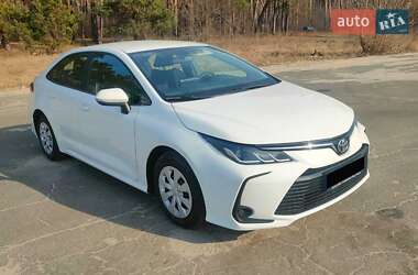 Седан Toyota Corolla 2020 в Києві