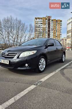 Седан Toyota Corolla 2008 в Києві