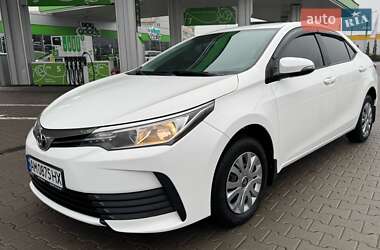 Седан Toyota Corolla 2017 в Житомире