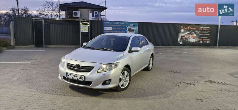 Седан Toyota Corolla 2007 в Дніпрі