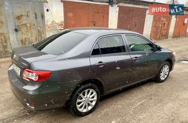 Седан Toyota Corolla 2012 в 