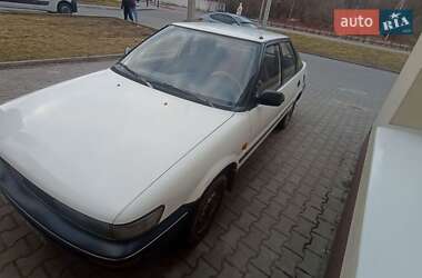 Лифтбек Toyota Corolla 1989 в 