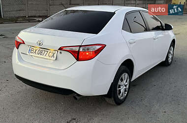 Седан Toyota Corolla 2014 в Теофіполі