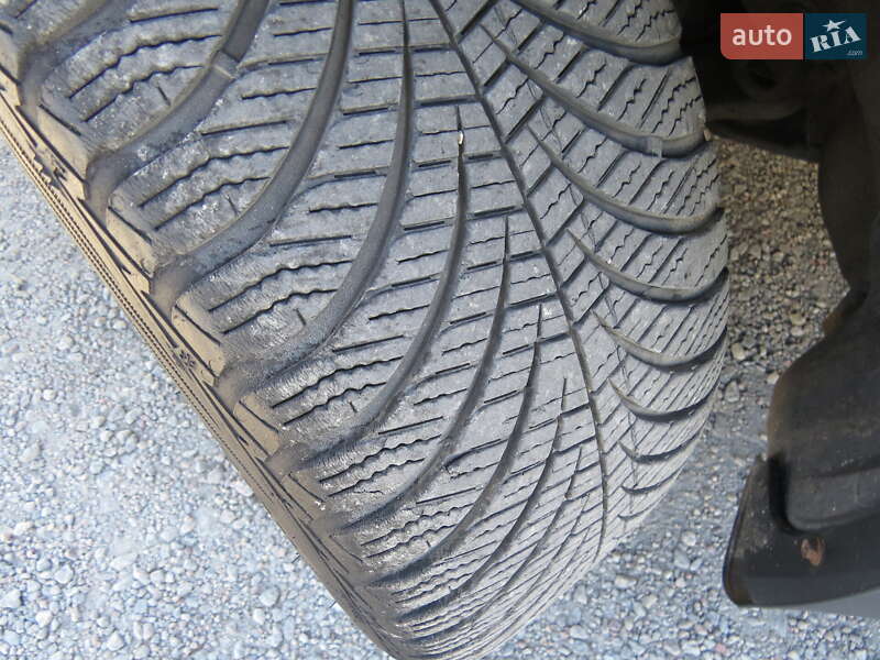 Седан Toyota Corolla 2008 в Кропивницком