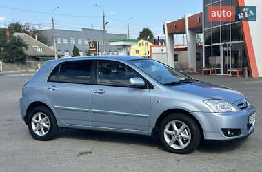 Хетчбек Toyota Corolla 2006 в Чернівцях