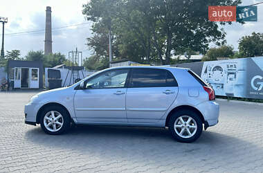 Хетчбек Toyota Corolla 2006 в Чернівцях