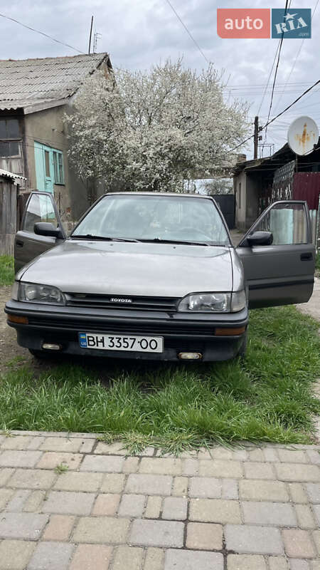 Хэтчбек Toyota Corolla 1987 в Белгороде-Днестровском