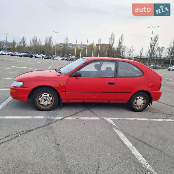 Хэтчбек Toyota Corolla 1994 в Днепре