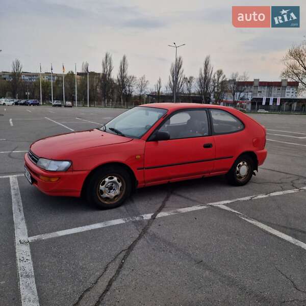 Хэтчбек Toyota Corolla 1994 в Днепре