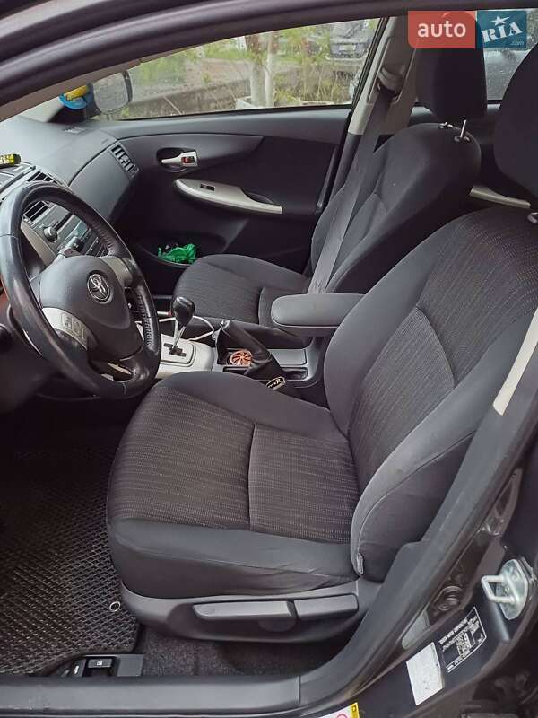 Седан Toyota Corolla 2007 в Одесі
