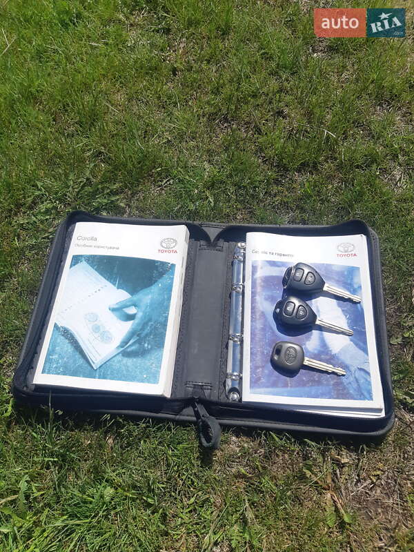 Седан Toyota Corolla 2008 в Кропивницькому