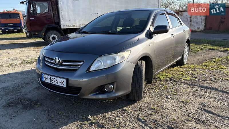 Седан Toyota Corolla 2008 в 
