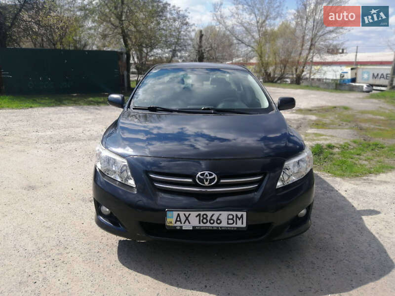 Седан Toyota Corolla 2008 в 