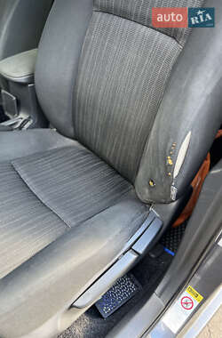 Седан Toyota Corolla 2008 в 