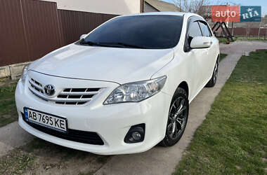 Седан Toyota Corolla 2012 в Тульчині