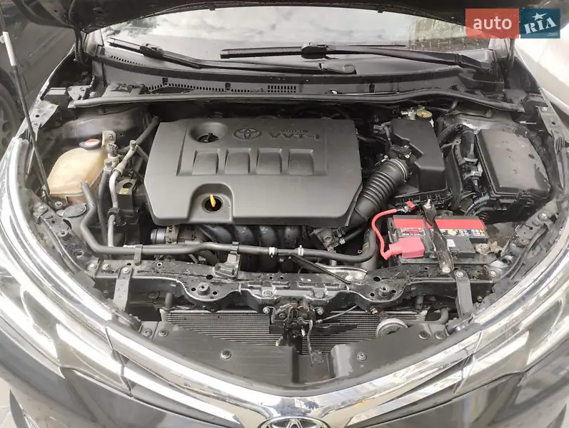 Седан Toyota Corolla 2016 в 