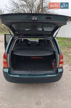 Универсал Toyota Corolla 2002 в 