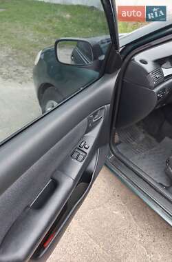Универсал Toyota Corolla 2002 в 