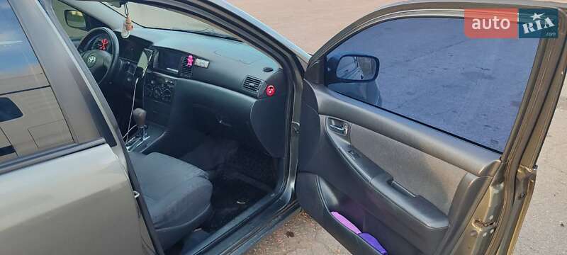 Седан Toyota Corolla 2005 в Одесі