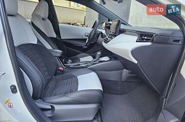 Хэтчбек Toyota Corolla 2018 в 