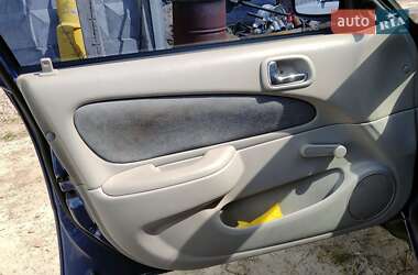 Седан Toyota Corolla 2001 в 