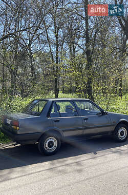 Седан Toyota Corolla 1987 в 