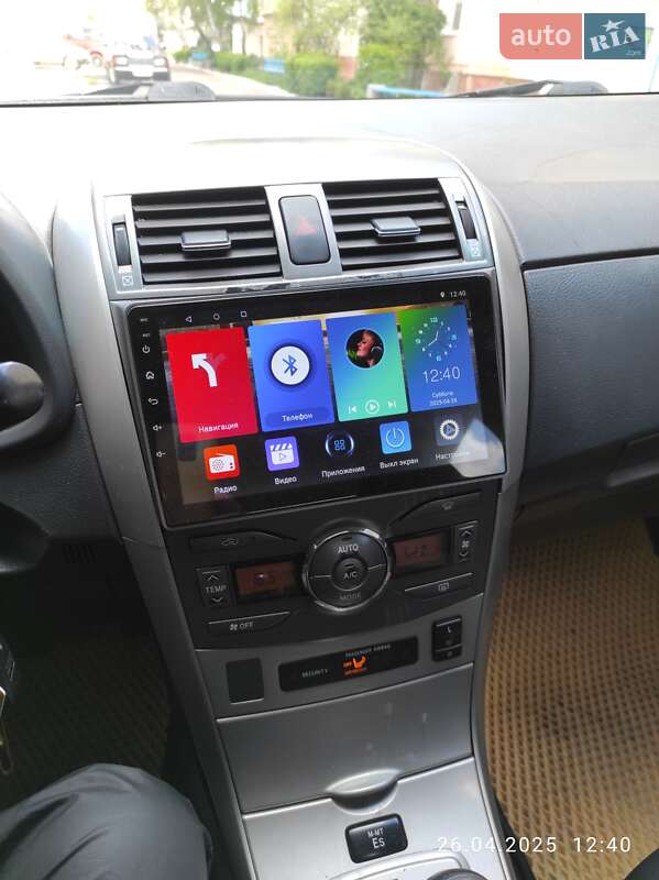 Седан Toyota Corolla 2006 в Барышевке