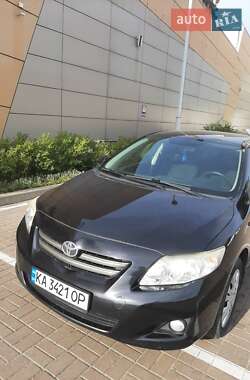Седан Toyota Corolla 2008 в Киеве