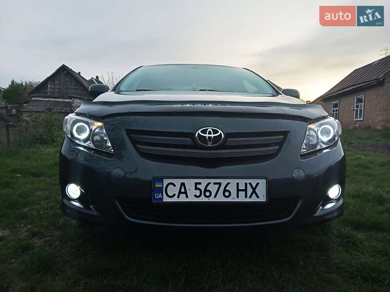 Седан Toyota Corolla 2008 в 
