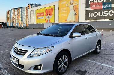 Седан Toyota Corolla 2008 в Киеве