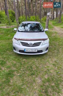 Седан Toyota Corolla 2012 в Житомире