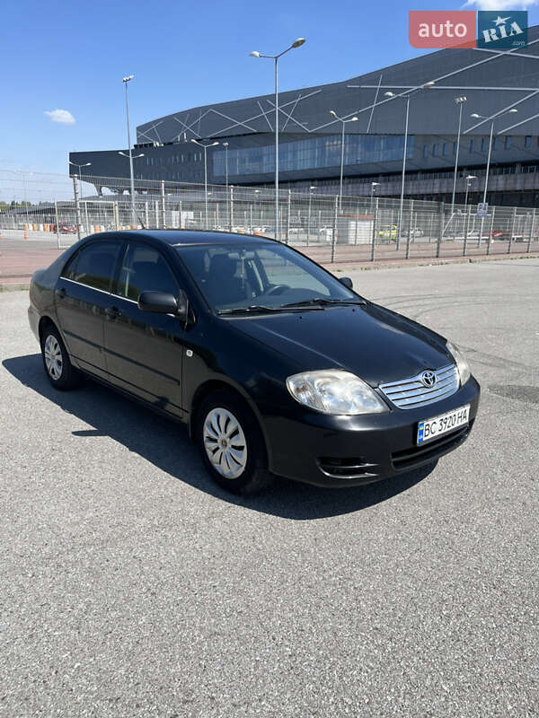 Седан Toyota Corolla 2006 в Львові