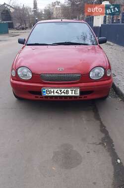 Хетчбек Toyota Corolla 1999 в 