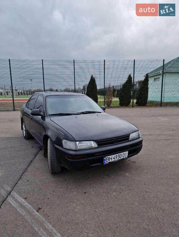 Седан Toyota Corolla 1994 в 