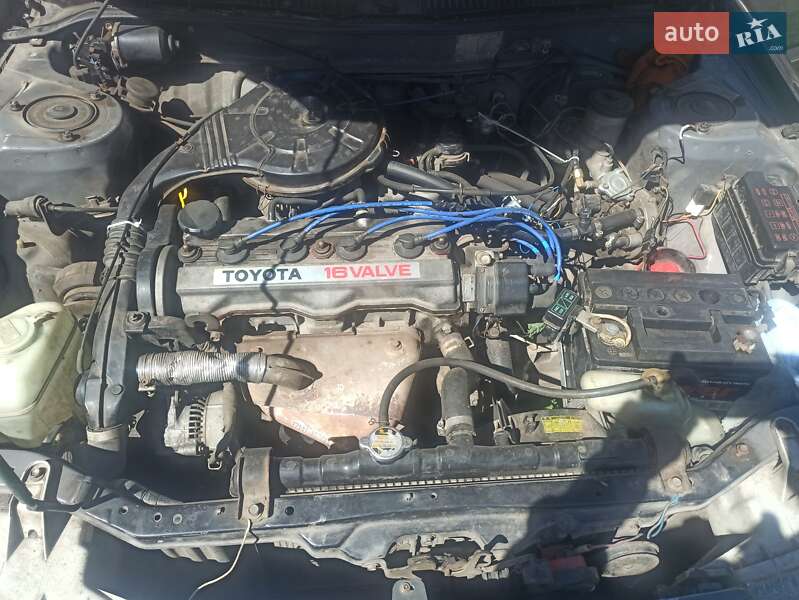 Хэтчбек Toyota Corolla 1988 в Краснопавловке