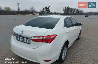 Седан Toyota Corolla 2014 в 