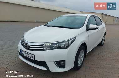 Седан Toyota Corolla 2014 в Новоселице