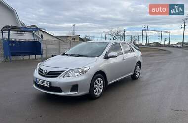 Седан Toyota Corolla 2012 в 